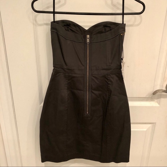 Aritzia – Dark Grey Strapless Dress - Picture 2 of 2
